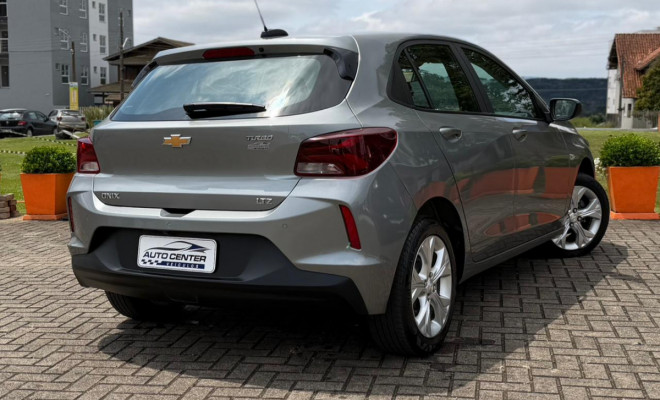 GM - Chevrolet ONIX HATCH LTZ 1.0 12V TB Flex 5p Aut. 2024 Flex-11