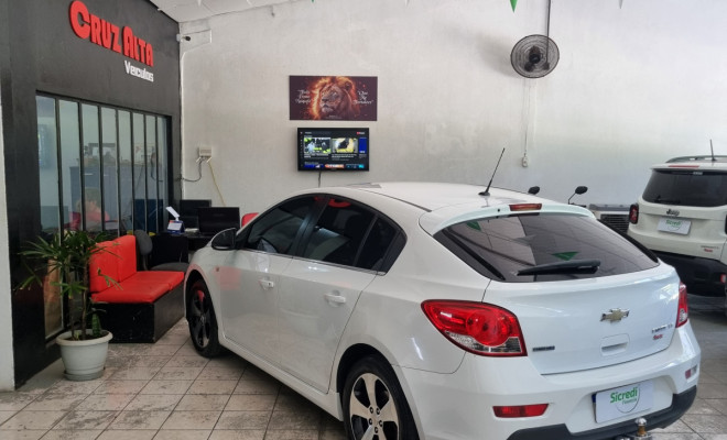 GM - Chevrolet CRUZE HB Sport LT 1.8 16V FlexP. 5p Aut 2014 Flex-2