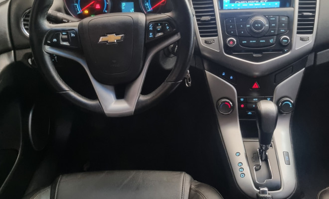 GM - Chevrolet CRUZE HB Sport LT 1.8 16V FlexP. 5p Aut 2014 Flex-7