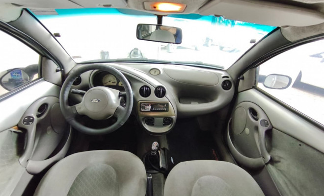 Ford Ka GL 1.0i Zetec Rocam 2000 Gasolina-9