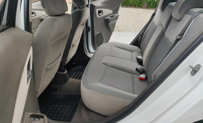 GM - Chevrolet COBALT LTZ 1.8 8V Econo.Flex 4p Aut. 2013 Flex-11