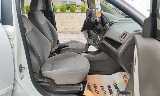 GM - Chevrolet COBALT LTZ 1.8 8V Econo.Flex 4p Aut. 2013 Flex-7