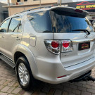 Toyota Hilux SW4 SRV D4-D 4x4 3.0 TDI Dies. Aut 2014 Diesel-2
