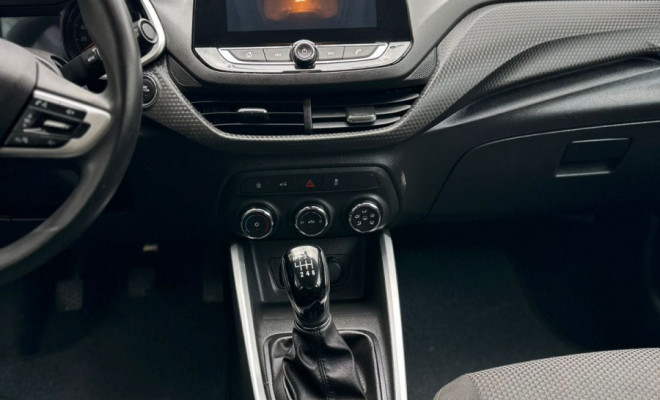 GM - Chevrolet ONIX SEDAN Plus LT 1.0 12V Flex 4p Mec. 2022 Flex-8