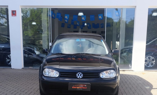 VW - VolksWagen Golf 1.6 Mi Trip/ Sport 101cv 8V 2003 Gasolina-0