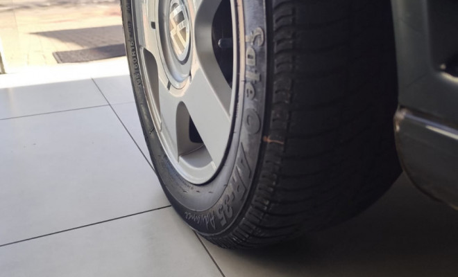 VW - VolksWagen Golf 1.6 Mi Trip/ Sport 101cv 8V 2003 Gasolina-3