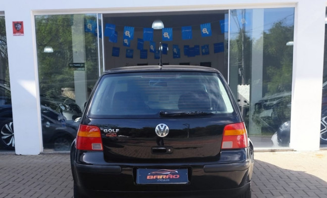 VW - VolksWagen Golf 1.6 Mi Trip/ Sport 101cv 8V 2003 Gasolina-2