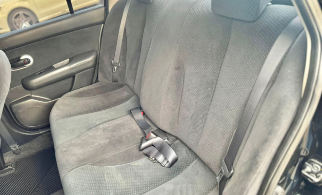 Nissan TIIDA Sedan 1.8 16V Flex Fuel 4p Aut. 2013 Flex-6