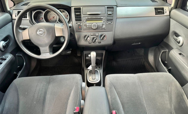 Nissan TIIDA Sedan 1.8 16V Flex Fuel 4p Aut. 2013 Flex-7