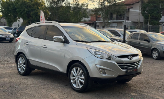 Hyundai ix35 2.0 16V 170cv 2WD/4WD Mec. 2011 Flex-0