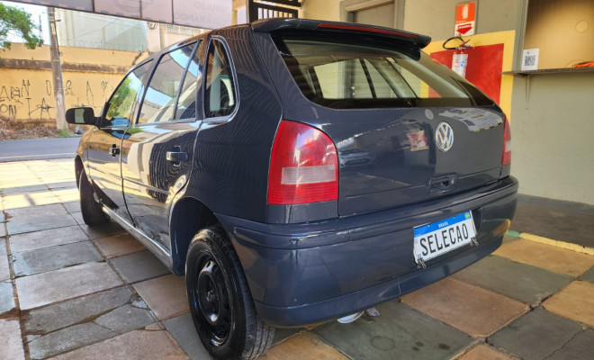 VW - VolksWagen Gol 1.0 Plus 16v 4p 2000 Gasolina-4