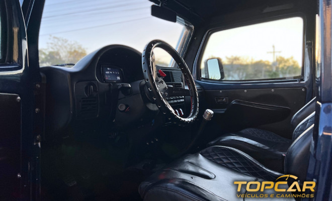 Troller T-4 4x4 2.8 TB Int. Cap. Rígida Diesel 2002 Diesel-6