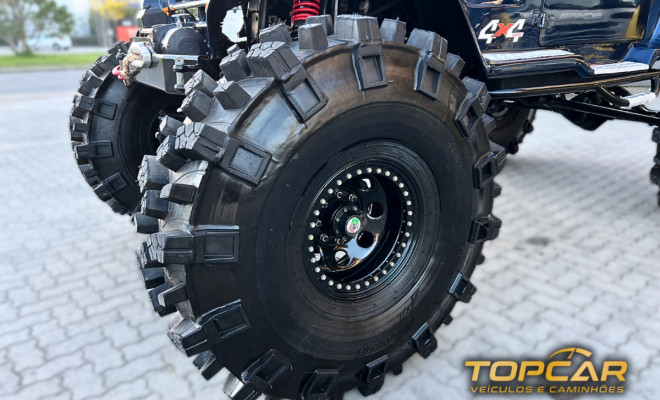 Troller T-4 4x4 2.8 TB Int. Cap. Rígida Diesel 2002 Diesel-13