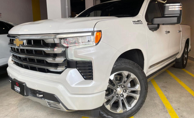 GM - Chevrolet Silverado High Country 5.3 V8 AWD Aut. 2024 Gasolina