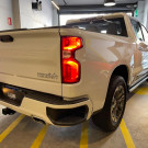 GM - Chevrolet Silverado High Country 5.3 V8 AWD Aut. 2024 Gasolina-0