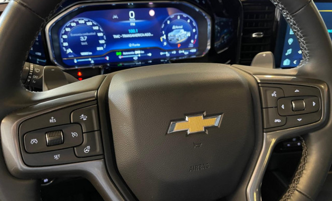 GM - Chevrolet Silverado High Country 5.3 V8 AWD Aut. 2024 Gasolina-7