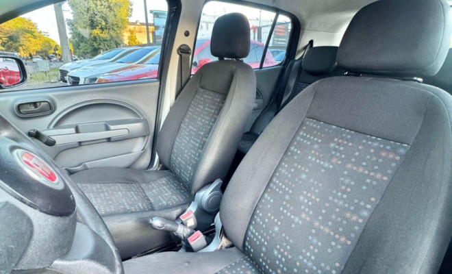 Fiat UNO VIVACE/RUA 1.0 EVO Fire Flex 8V 5p 2013 Flex-8