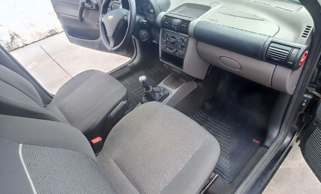 GM - Chevrolet Classic Life/LS 1.0 VHC FlexP. 4p 2014 Flex-7