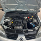 Renault Clio Sed. Authentique Hi-Flex 1.6 16V 4p 2009 Flex-5