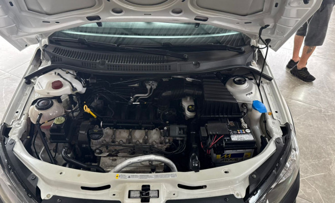 VW - VolksWagen Saveiro Robust 1.6 Total Flex 8V 2023 Flex-12