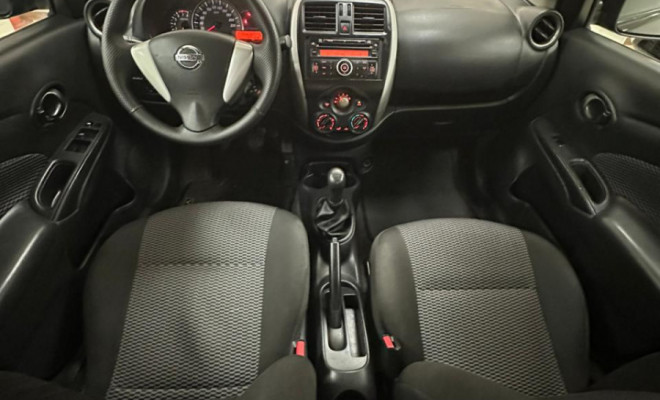 Nissan VERSA 1.0 12V FlexStart 4p Mec. 2017 Flex-2