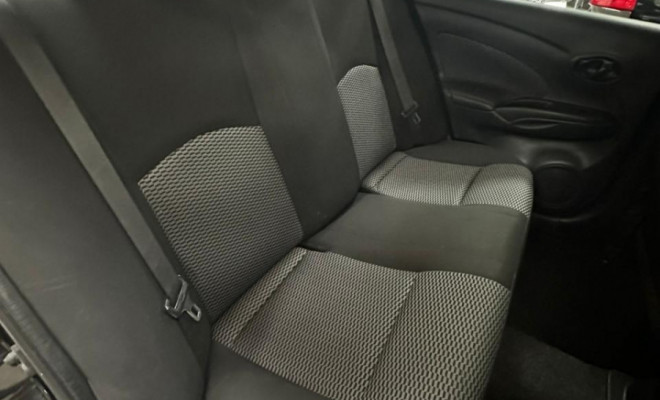 Nissan VERSA 1.0 12V FlexStart 4p Mec. 2017 Flex-8