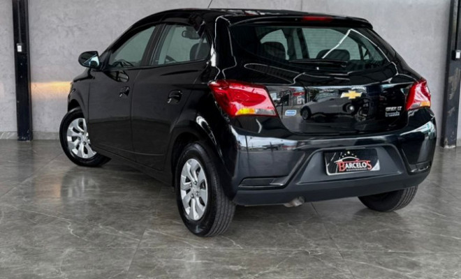 GM - Chevrolet ONIX HATCH LT 1.0 8V FlexPower 5p Mec. 2017 Flex-8