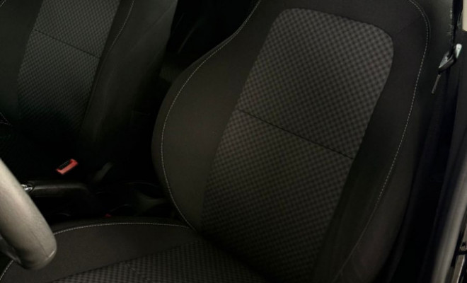 GM - Chevrolet ONIX HATCH LT 1.0 8V FlexPower 5p Mec. 2017 Flex-27