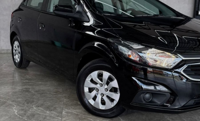 GM - Chevrolet ONIX HATCH LT 1.0 8V FlexPower 5p Mec. 2017 Flex-6