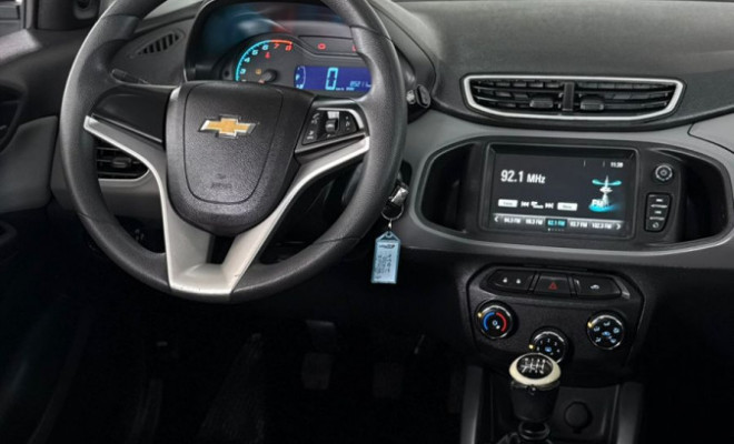 GM - Chevrolet ONIX HATCH LT 1.0 8V FlexPower 5p Mec. 2017 Flex-24