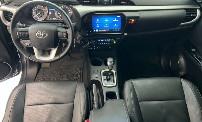Toyota Hilux CD SR 4x4 2.8 TDI Diesel Aut. 2024 Diesel-6