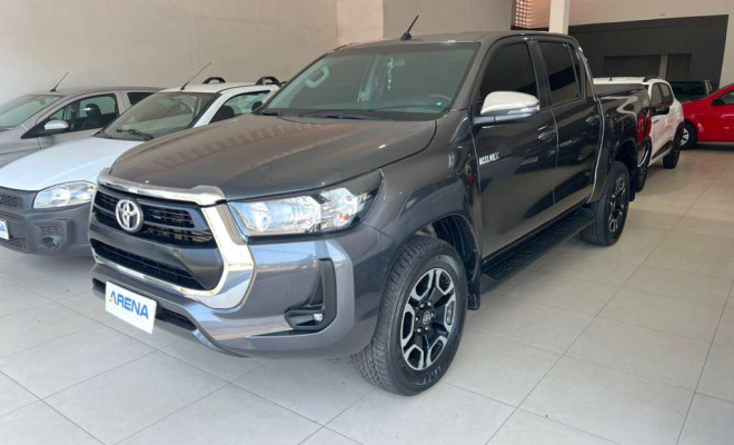 Toyota Hilux CD SR 4x4 2.8 TDI Diesel Aut. 2024 Diesel-1