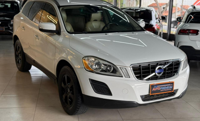 Volvo XC 60 2.0 T5  5p 2012 Flex