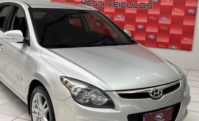 Hyundai i30 2.0 16V 145cv 5p Aut. 2012 Gasolina-0