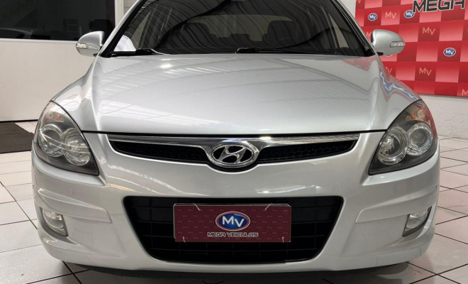 Hyundai i30 2.0 16V 145cv 5p Aut. 2012 Gasolina-1
