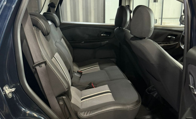 GM - Chevrolet SPIN ACTIV 1.8 8V Econo. Flex 5p Aut. 2016 Flex-14