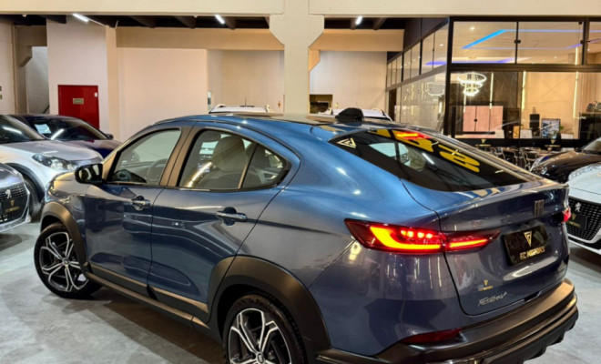 Fiat Fastback Impetus 200 T. Aut (Hibrído) 2025 Híbrido-3