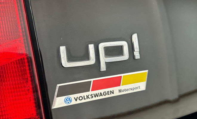 Volkswagen Up! Move 1.0 Total Flex 2015 – Compacto, Econômico e Confiável-6