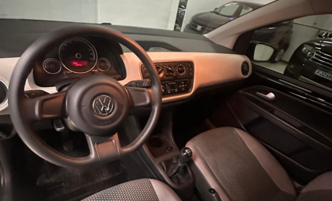 Volkswagen Up! Move 1.0 Total Flex 2015 – Compacto, Econômico e Confiável-3