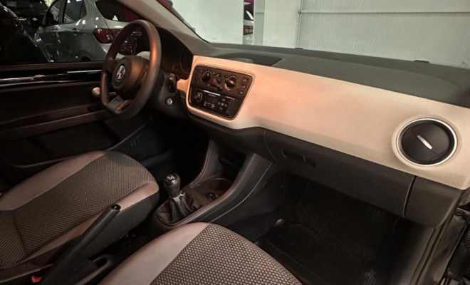 Volkswagen Up! Move 1.0 Total Flex 2015 – Compacto, Econômico e Confiável-10