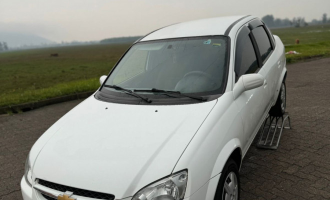 GM - Chevrolet Classic Life/LS 1.0 VHC FlexP. 4p 2014 Flex-2