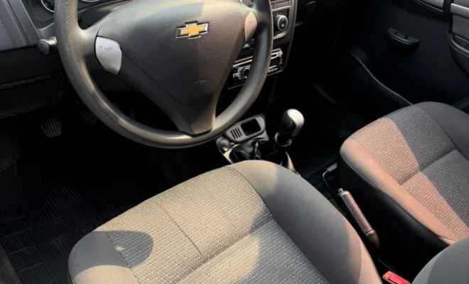 GM - Chevrolet Classic Life/LS 1.0 VHC FlexP. 4p 2014 Flex-8