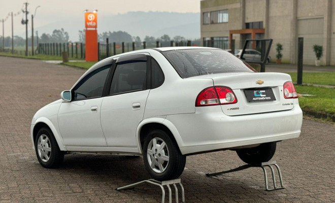 GM - Chevrolet Classic Life/LS 1.0 VHC FlexP. 4p 2014 Flex-5