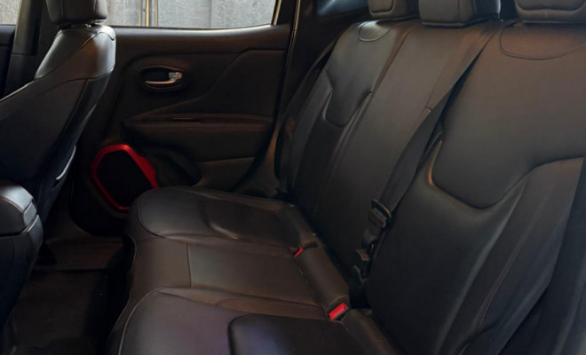 Jeep Renegade Trailhawk 2.0 4x4 TB Diesel Aut 2016 Diesel-4