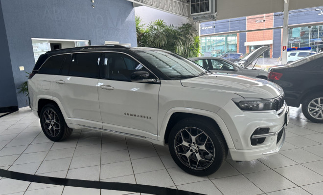 Jeep Commander Overland T270 1.3 TB Flex Aut. 2022 Flex-1