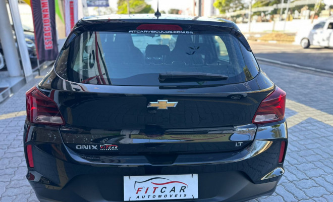 GM - Chevrolet ONIX HATCH LT 1.0 12V Flex 5p Mec. 2022 Flex-2