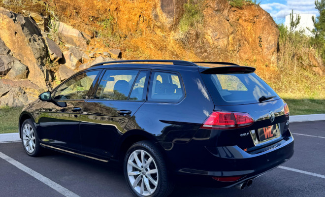 VW - VolksWagen Golf Variant Comfortline 1.4 TSI  Aut. 2016 Gasolina-13