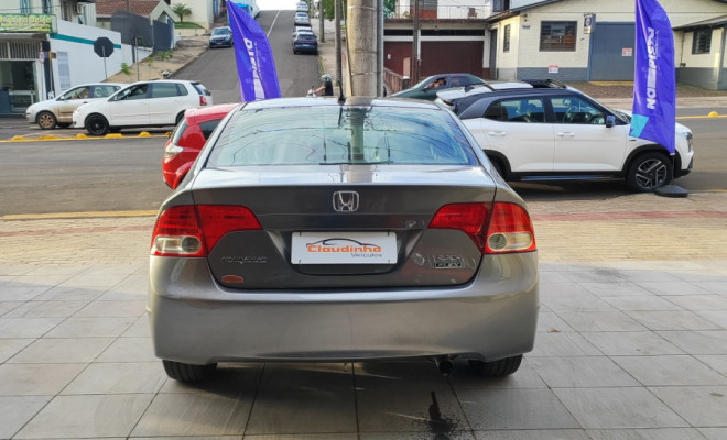 Honda Civic Sedan LXS 1.8/1.8 Flex 16V Aut. 4p 2009 Flex-4