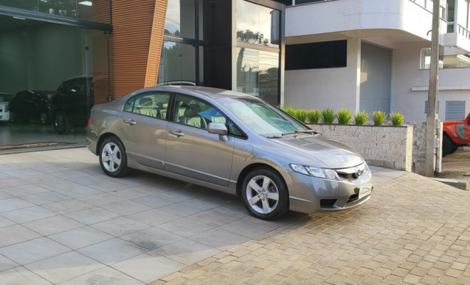 Honda Civic Sedan LXS 1.8/1.8 Flex 16V Aut. 4p 2009 Flex