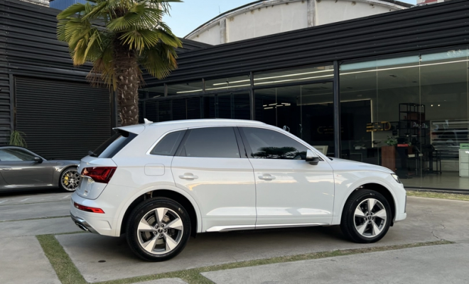 Audi Q5 S-Line 2.0 TFSI Quattro S-tronic 2021 Gasolina-4